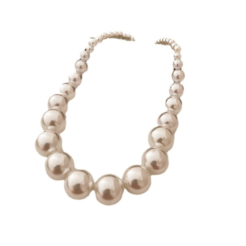 French Retro Gradient Large And Small Pearls Necklace