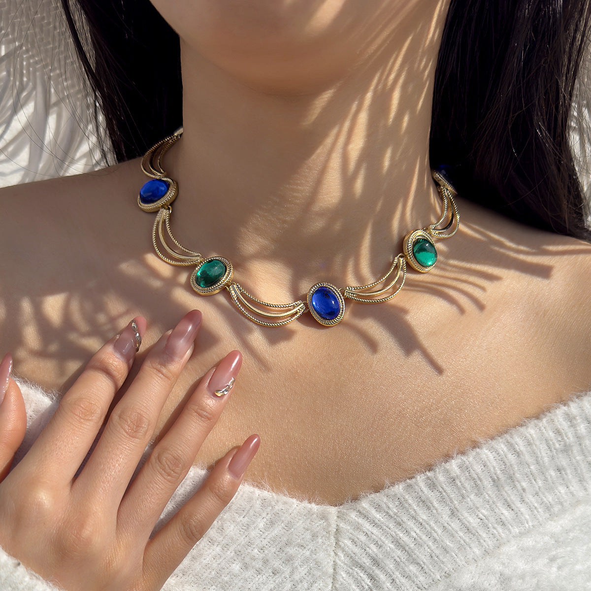 Mid-ancient Oval Geometric Necklace Retro Clavicle Chain Neck Chain Women